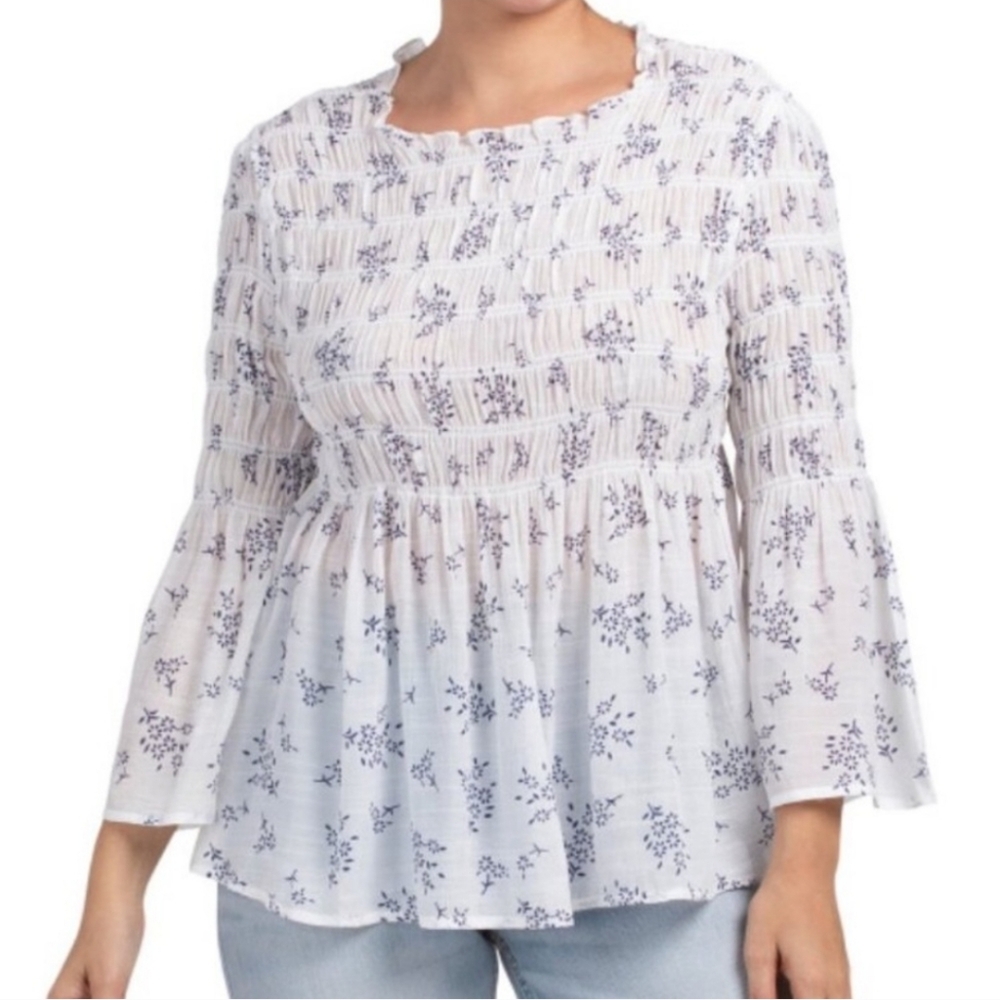 🏔️ Adiva Cotton Smocked Floral Top